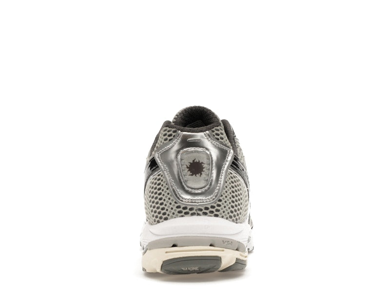 Mizuno Wave Rider 10 Flame Wave One Block Down Onyx