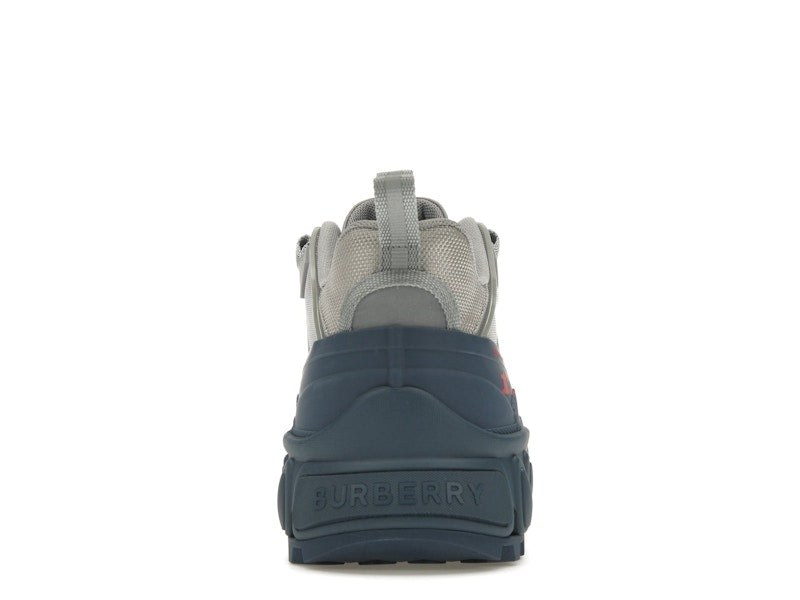 Burberry Arthur Warm Grey Oceanic Blue