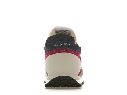 Nike Daybreak Type Cactus Flower