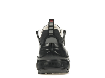 Burberry Check Arthur Black