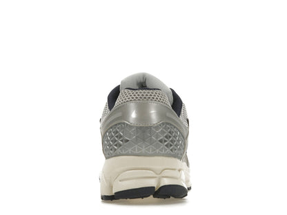 Nike Zoom Vomero 5 Pure Platinum Laser Orange