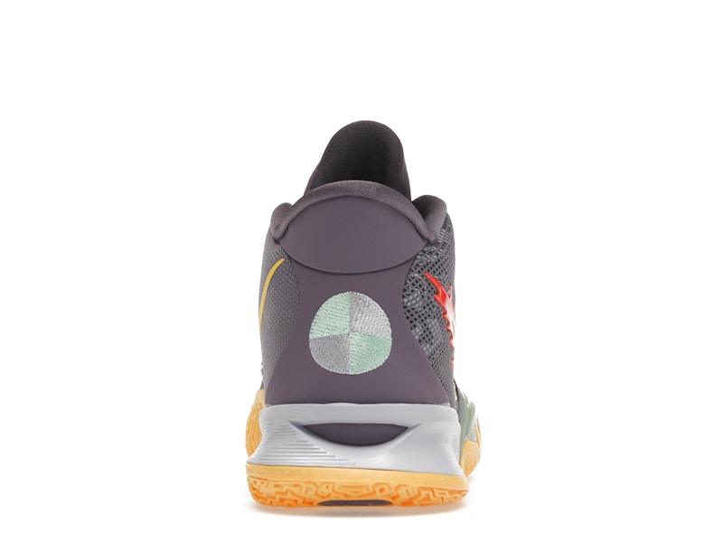 Nike Kyrie 7 Daybreak