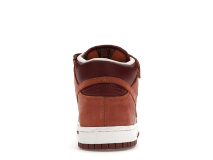 Nike SB Dunk Mid Team Red Pony