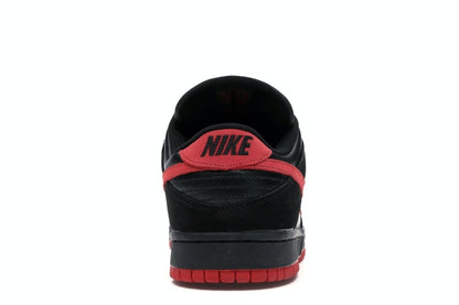 Nike SB Dunk Low Vamps