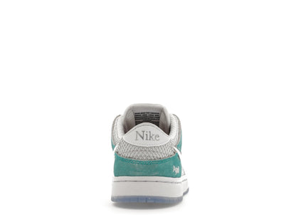 Nike SB Dunk Low April Skateboards (PS)
