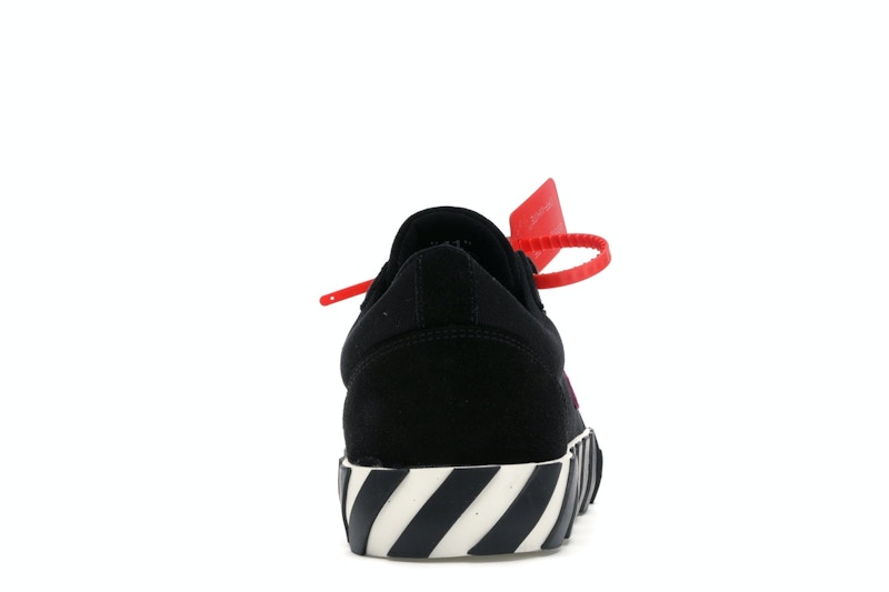 OFF-WHITE Vulc Low Black Fuchsia