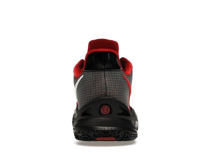 Nike Kyrie 4 Low Bred