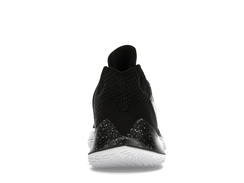 Nike Kyrie Low 2 Black Metallic Silver