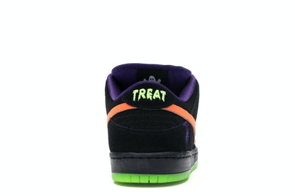 Nike SB Dunk Low Night of Mischief Halloween