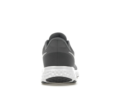 Nike Revolution 5 Cool Grey