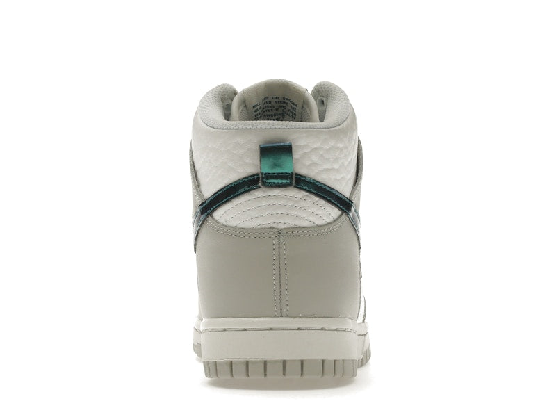Nike Dunk High FLS (Women's)