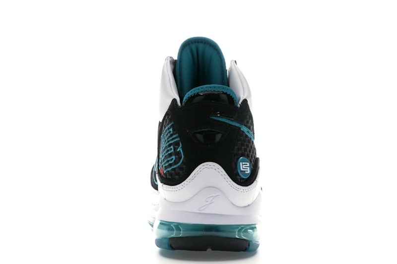 Nike LeBron 7 NFW Red Carpet (2019)