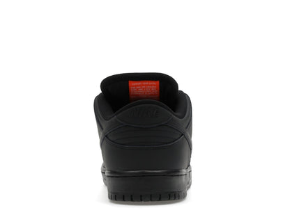 Nike SB Dunk Low Pro Triple Black