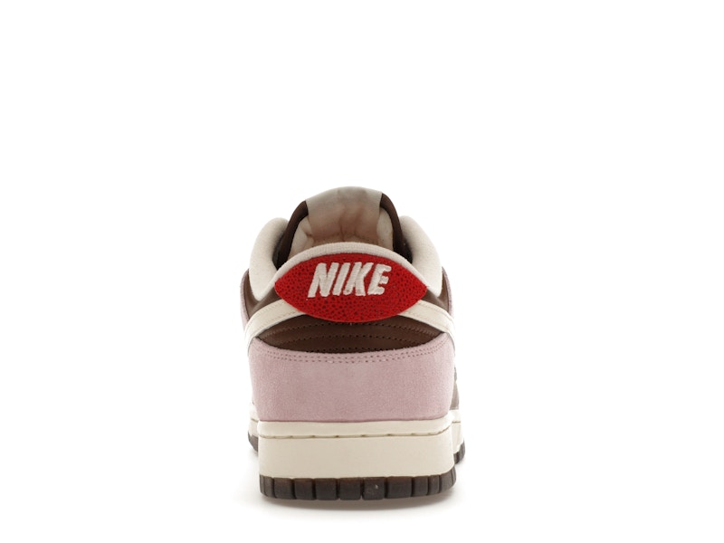 Nike Dunk Low Neapolitan (Women's)