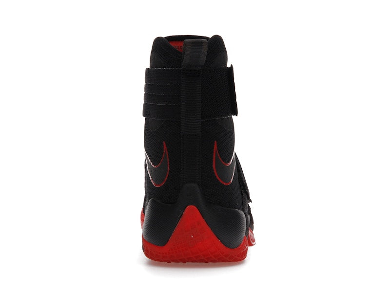 Nike LeBron Zoom Soldier 10 Un-Cleated