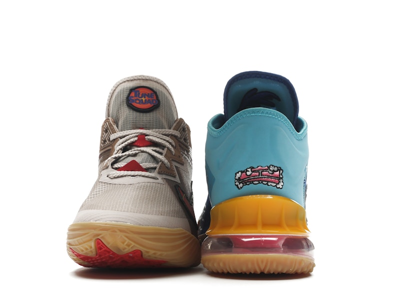 Nike LeBron 18 Low Wile E. vs Roadrunner Space Jam