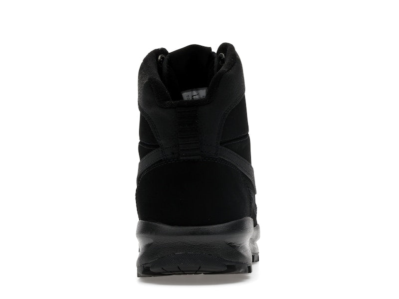Nike Manoadome Triple Black
