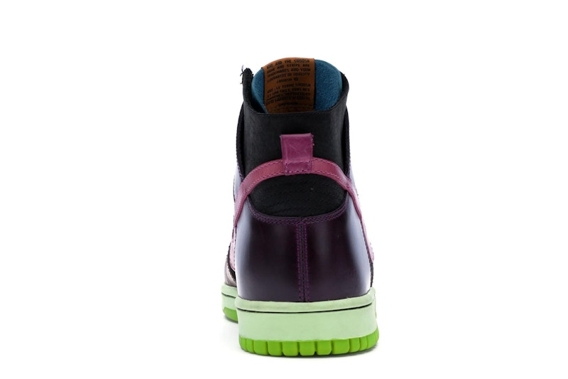 Nike Dunk High Undefeated