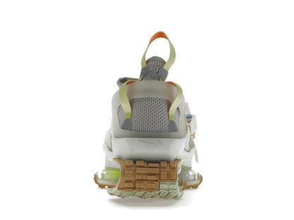 Nike ISPA Road Warrior Sail