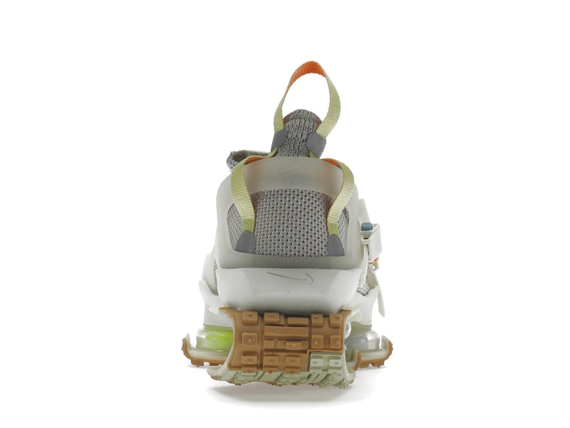 Nike ISPA Road Warrior Sail