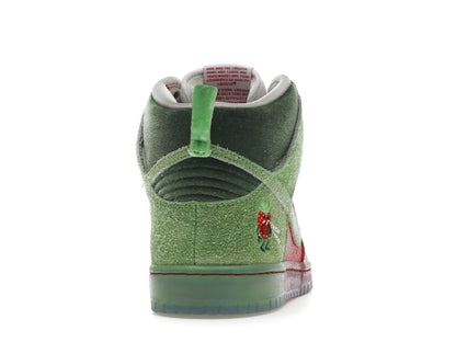 Nike SB Dunk High Strawberry Cough