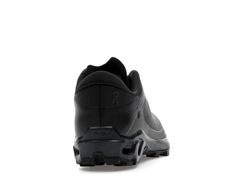 On Running Cloudventure Peak POST ARCHIVE FACTION Black Magnet (Women's)