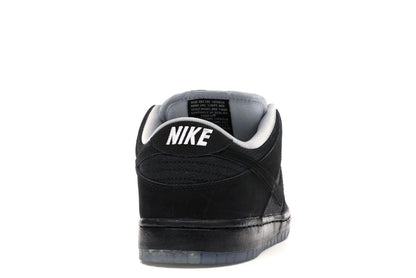 Nike SB Dunk Low Atlas 35MM Black (Special Box W/ Accessories)