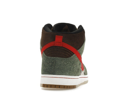 Nike SB Dunk High Dog Walker