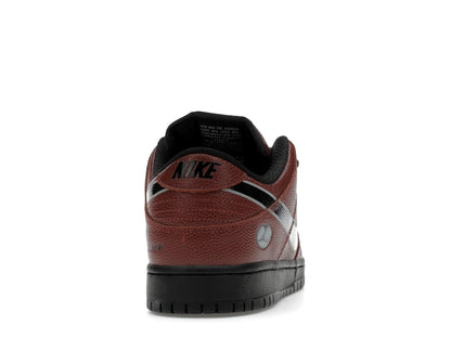 Nike SB Dunk Low Limosine Skateboards