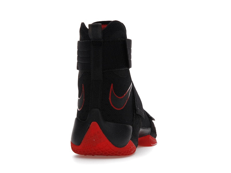 Nike LeBron Zoom Soldier 10 Un-Cleated