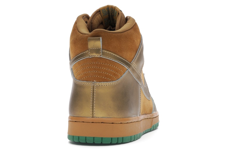 Nike SB Dunk High Lucky 7