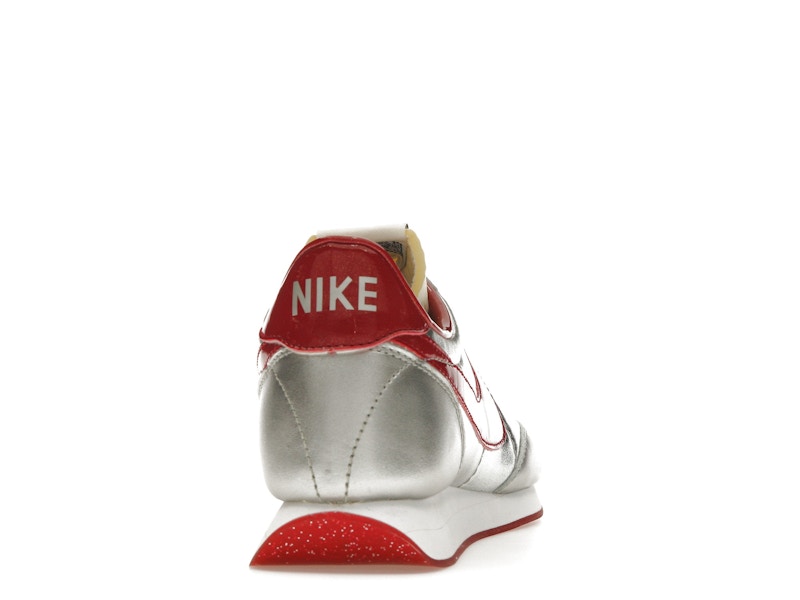 Nike Tailwind Night Track