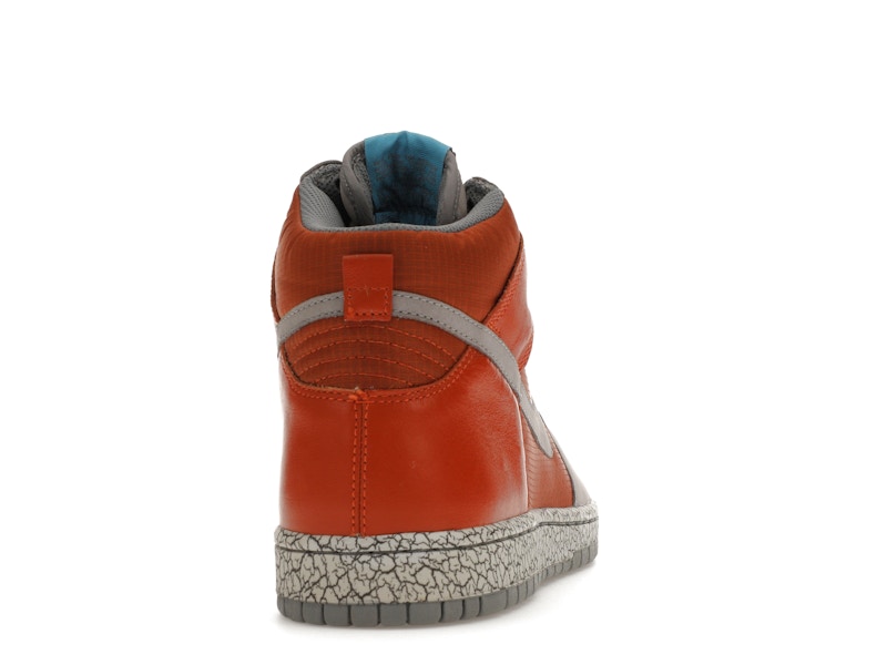 Nike Dunk High Earthquake Dark Orange
