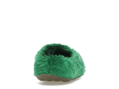 Nike ReactX Rejuven8 Slide .SWOOSH Touch Grass Kelly Green