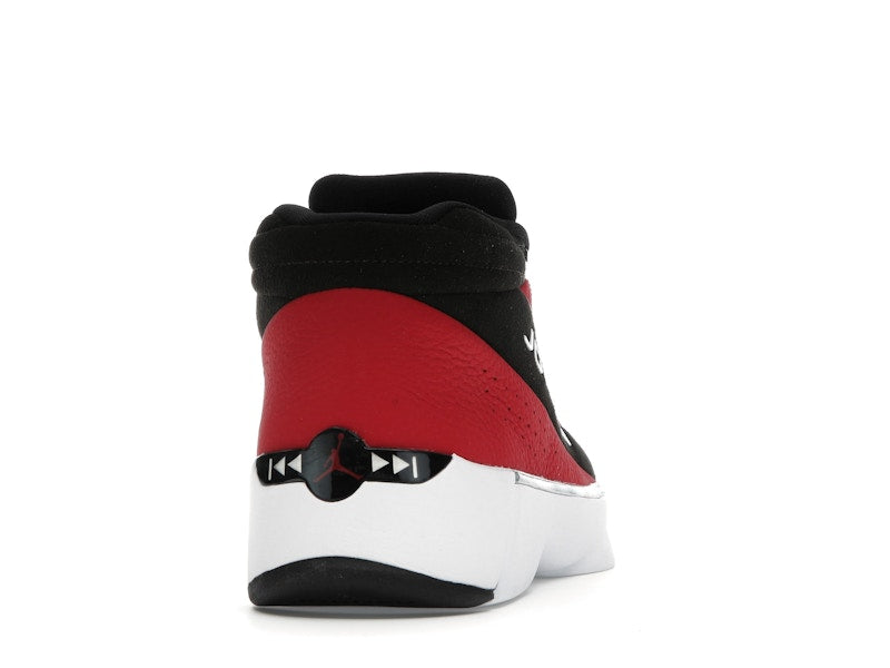 Jordan Team Showcase Gym Red Black