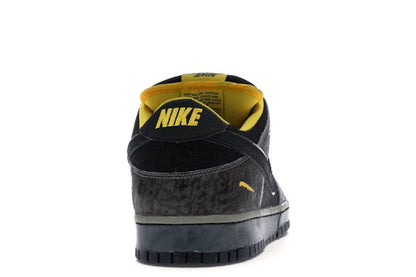 Nike SB Dunk Low Yellow Curb