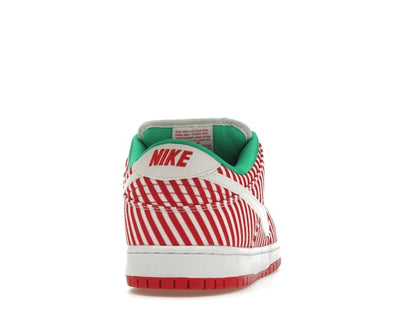 Nike SB Dunk Low Candy Cane