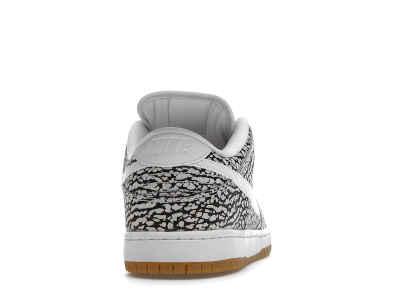 Nike SB Dunk Low Road