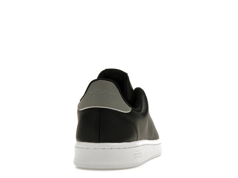 adidas Advantage Black White