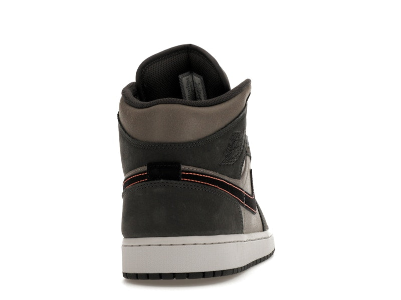 Jordan 1 Mid SE Night Stadium
