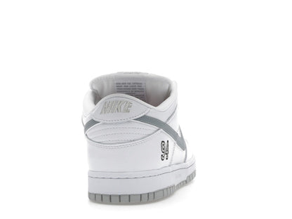 Nike SB Dunk Low Supreme 94 White Metallic Silver