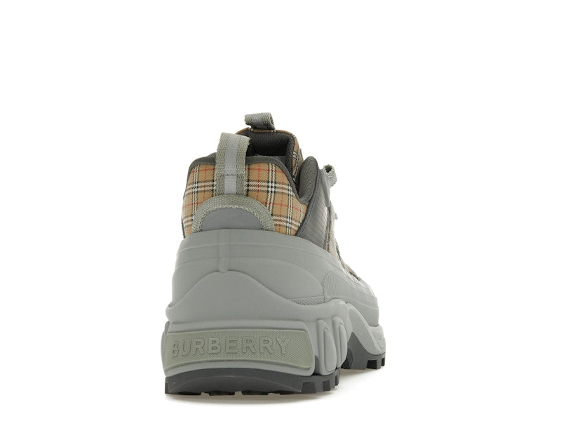 Burberry Arthur Grey Beige Check