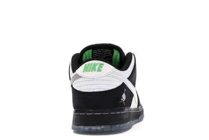 Nike SB Dunk Low Staple Panda Pigeon