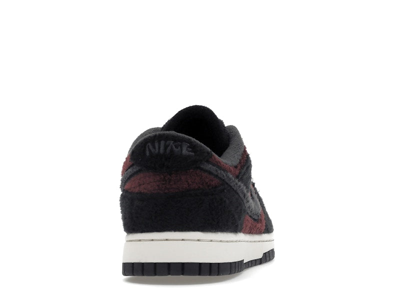 Nike Dunk Low SE Fleece Pack Burgundy Crush (Women's)