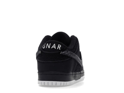 Nike SB Dunk Low Gnarhunters