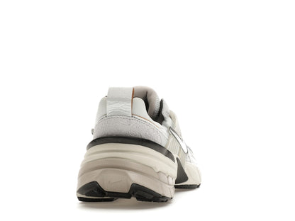 Nike V2K Run Pure Platinum Chrome (Women's)