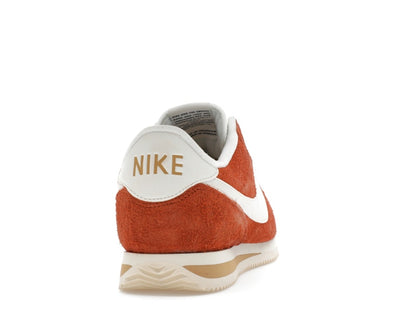 Nike Cortez SE Suede Dark Russet Flax Muslin Sail