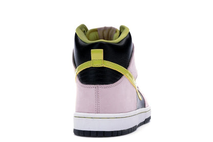 Nike SB Dunk High Miss Piggy