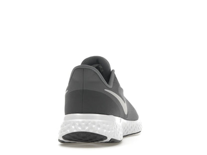 Nike Revolution 5 Cool Grey