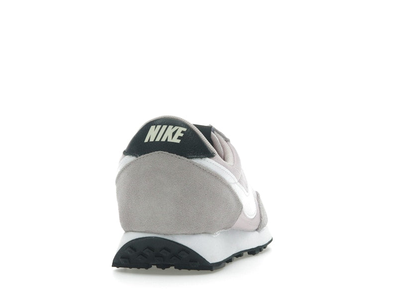 Nike Daybreak Barely Rose (Women's)